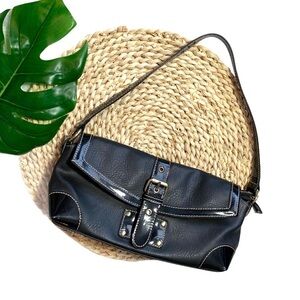 Black Vinyl Pebbled Buckled Accent Shoulder Barrel Purse Bag